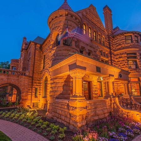 Orman Mansion - Pueblo'S Most Luxurious Stay! 外观 照片