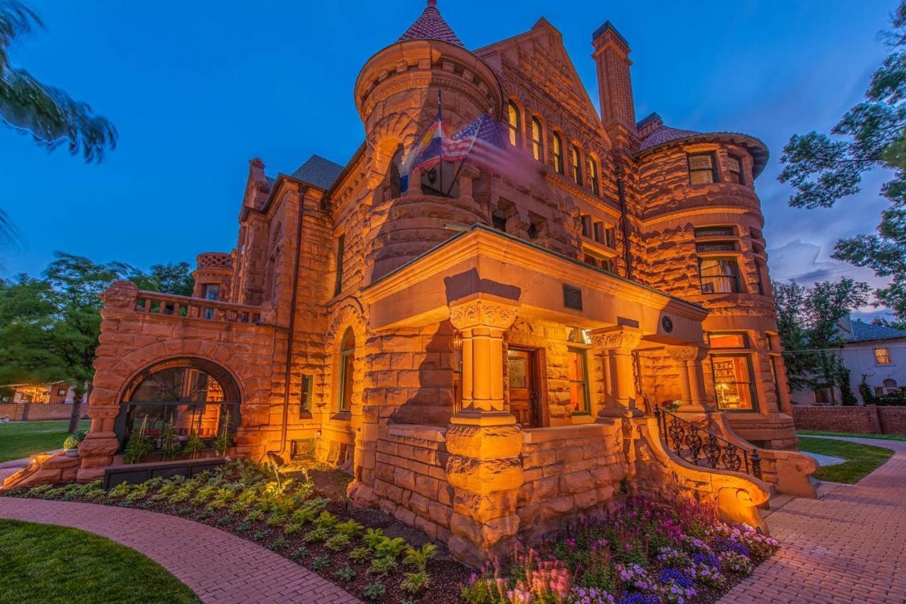 Orman Mansion - Pueblo'S Most Luxurious Stay! 外观 照片